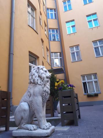 Cozy Flat. Art Nouveau Building, Near The City Center 里加 外观 照片